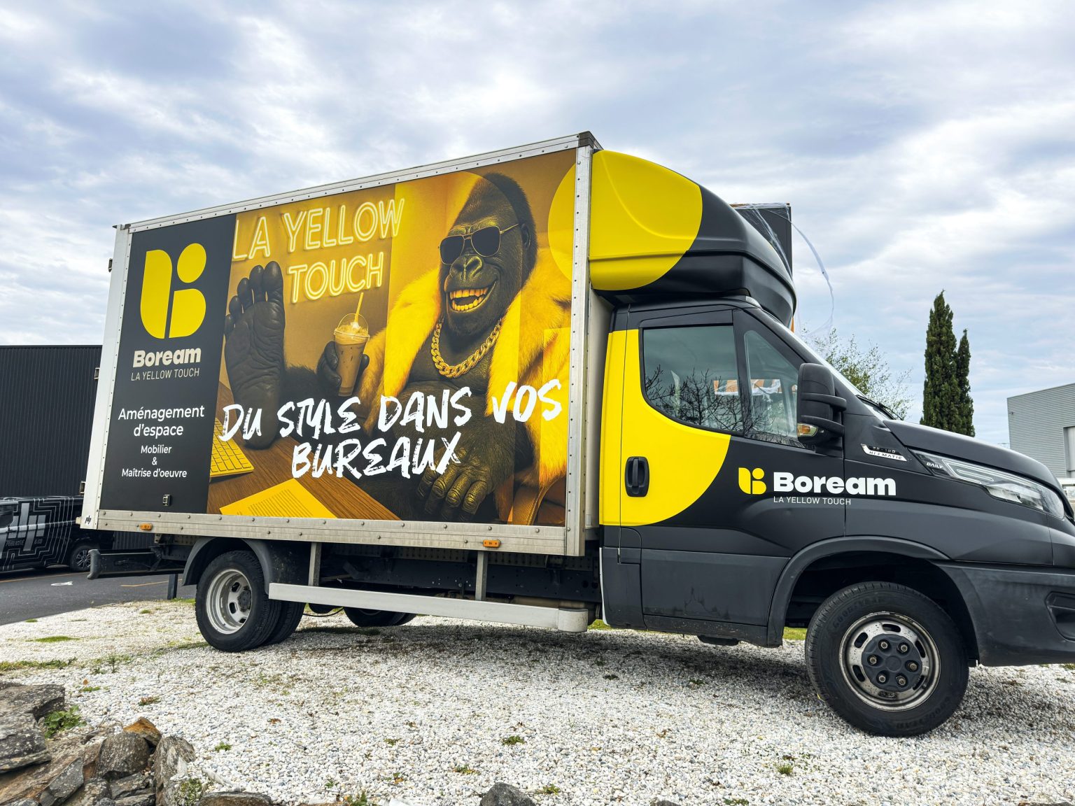 Total covering d'un camion pour BOREAM