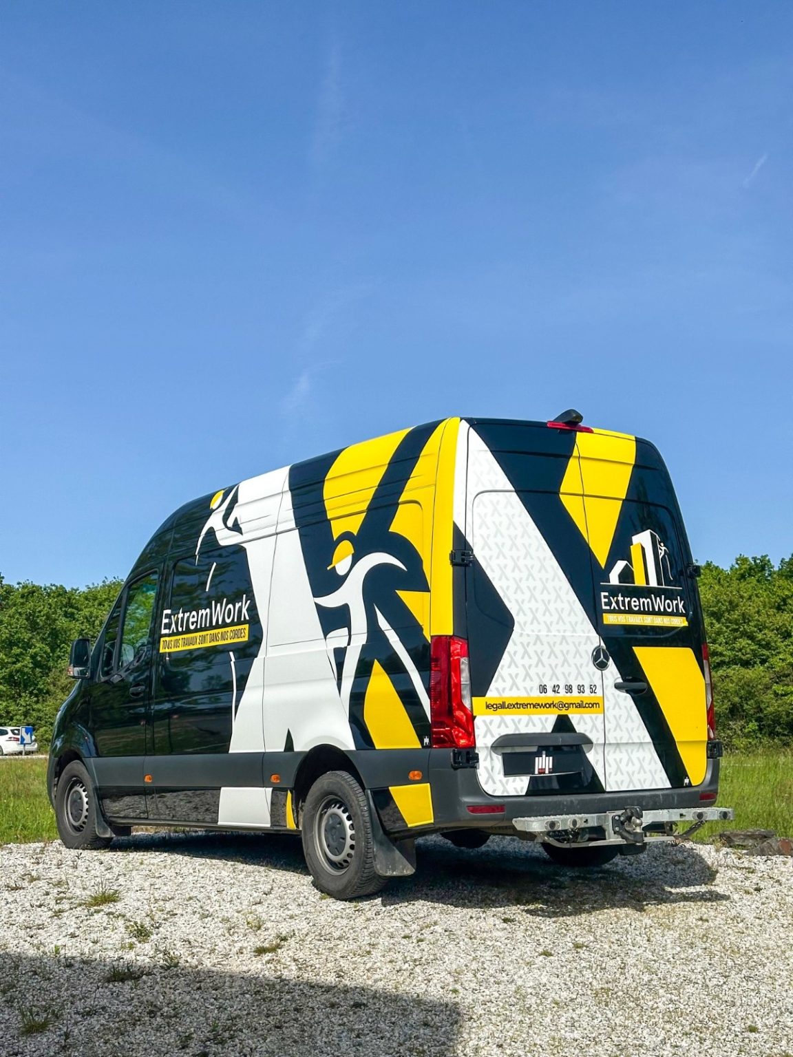 SEMI COVERING EXTREMWORK