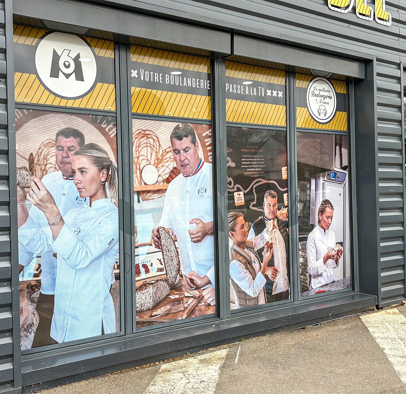 VITROPHANIE LAMOUR EST DANS LE BLE